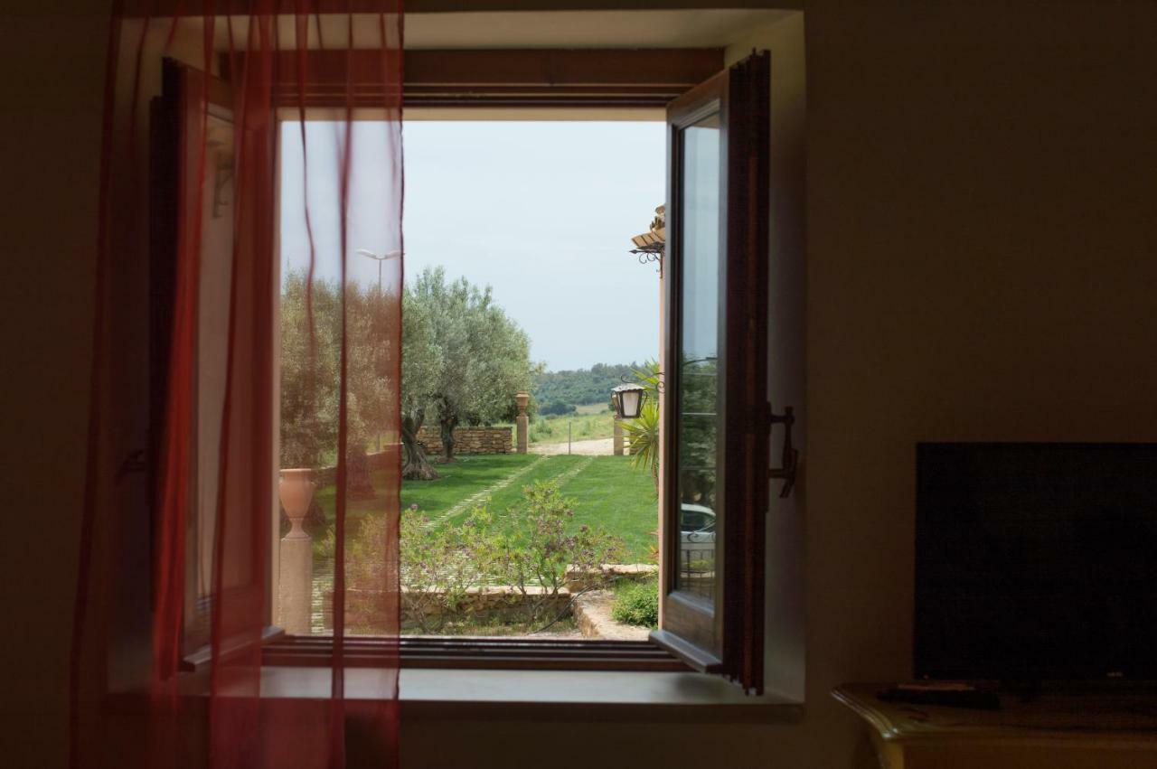 Villa D'Andrea Caltagirone Eksteriør bilde